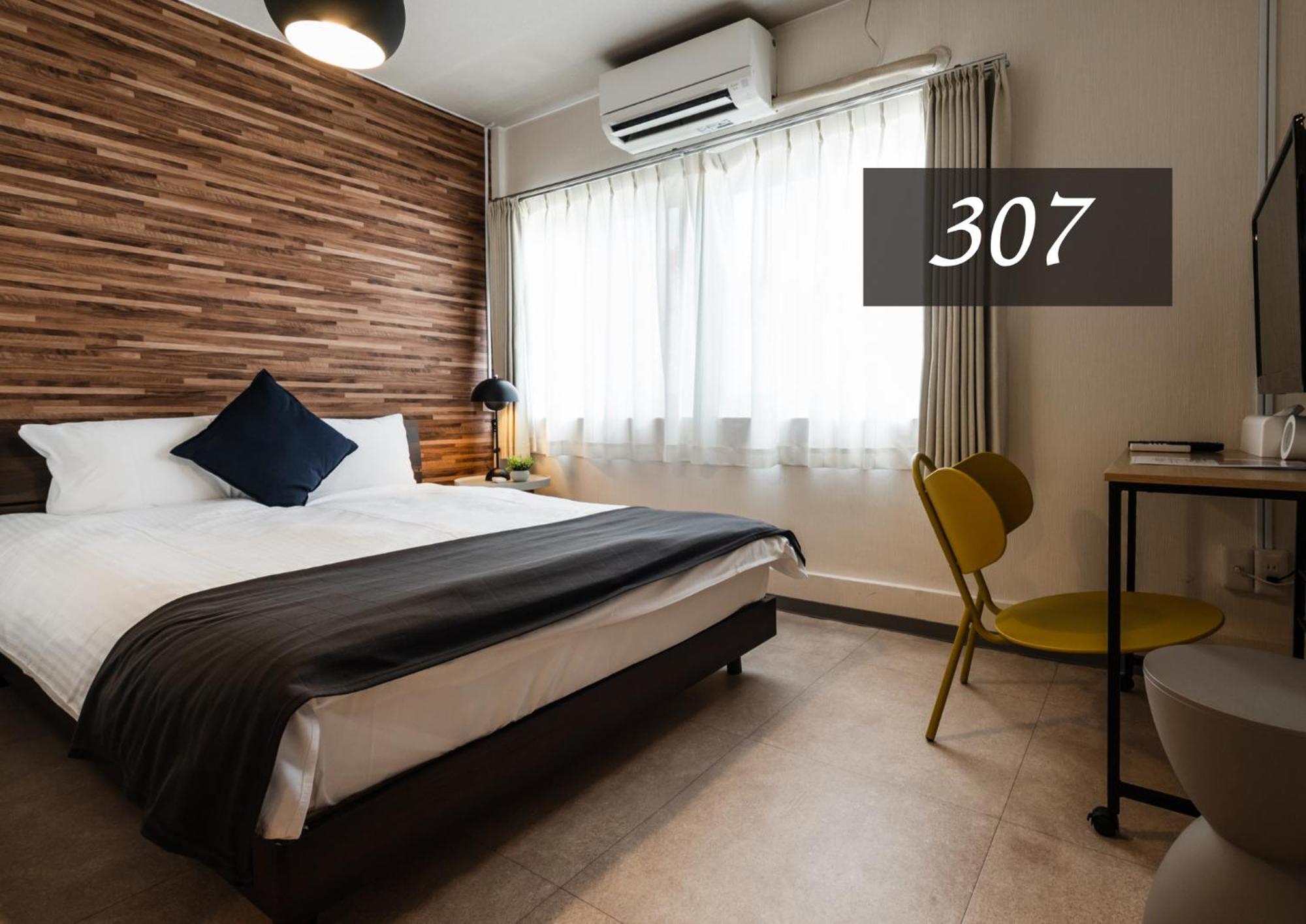 Hale Hotel Miyakojima Rom bilde